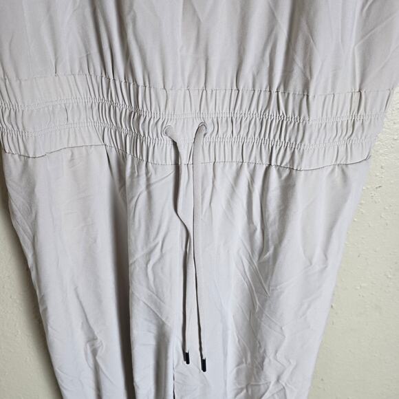 Athleta Revive Jumpsuit in Abalone Grey Size 4 NWT - Picture 8 of 11